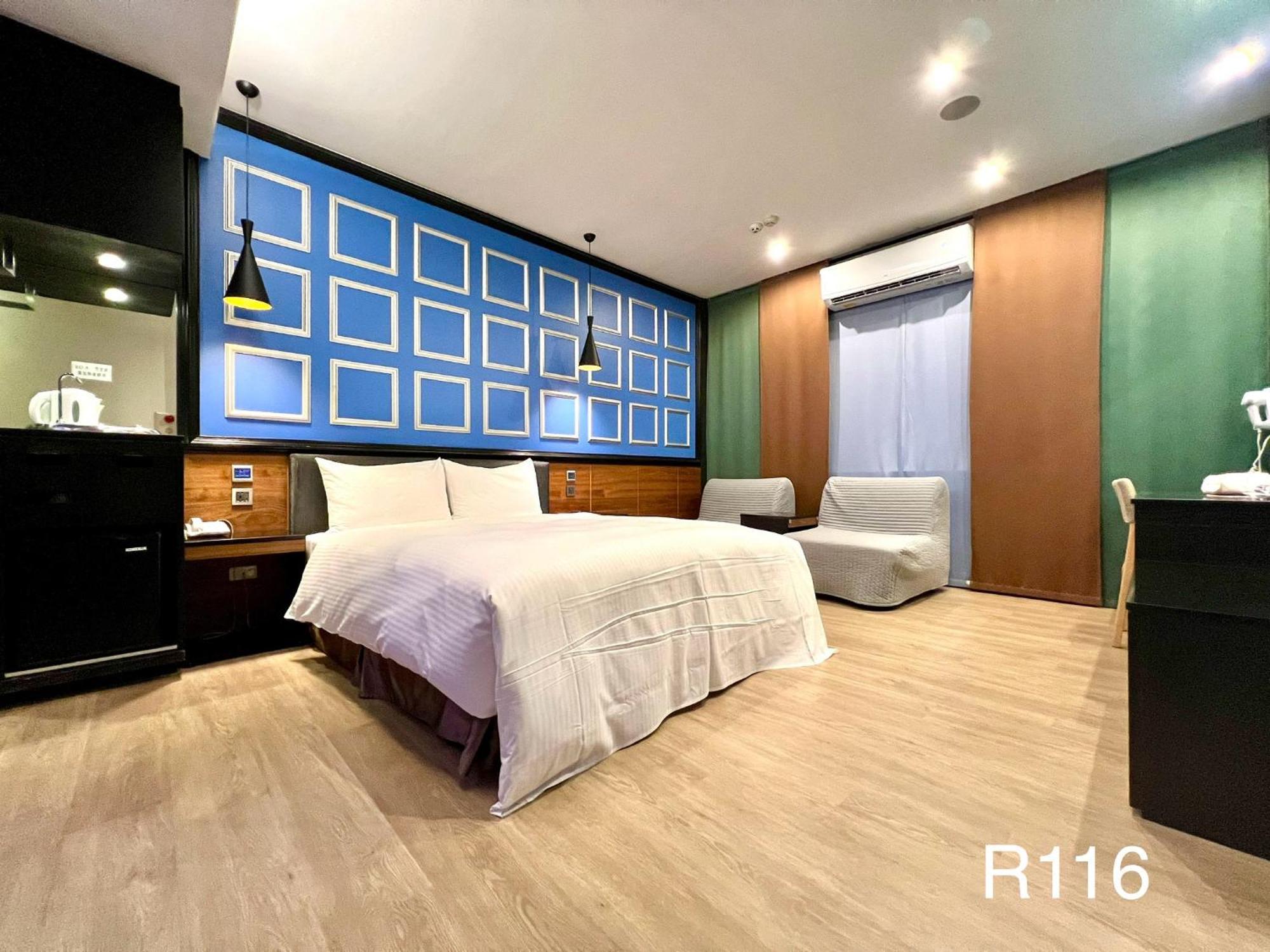 Catwalk Motel -Tainan Bagian luar foto